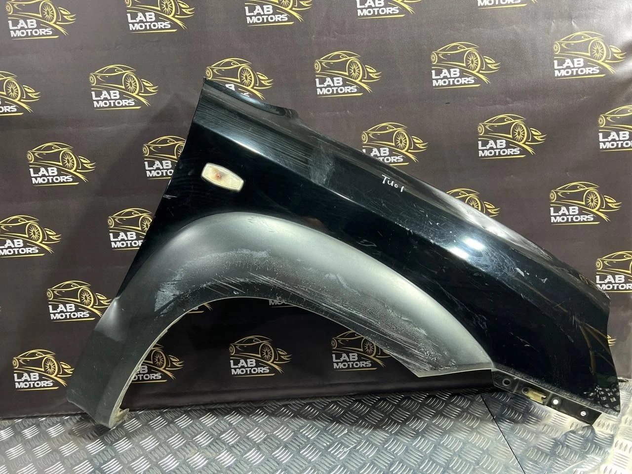 Крыло Hyundai Tucson 2008 663212E130 JM D4EA, правое