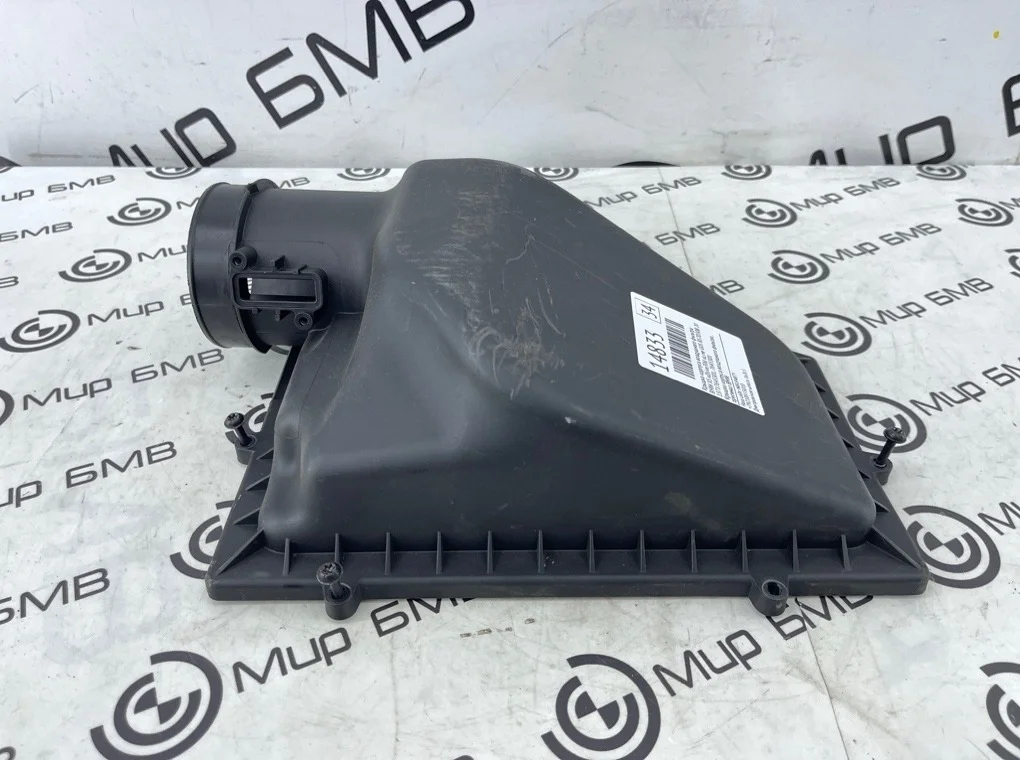 Крышка корпуса воздушного фильтра BMW X5 xDrive30d xLine 2020 G05