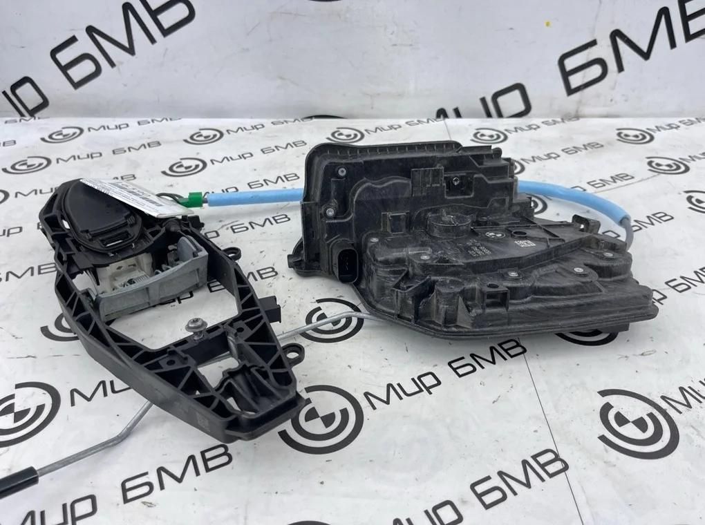 Замок двери BMW
