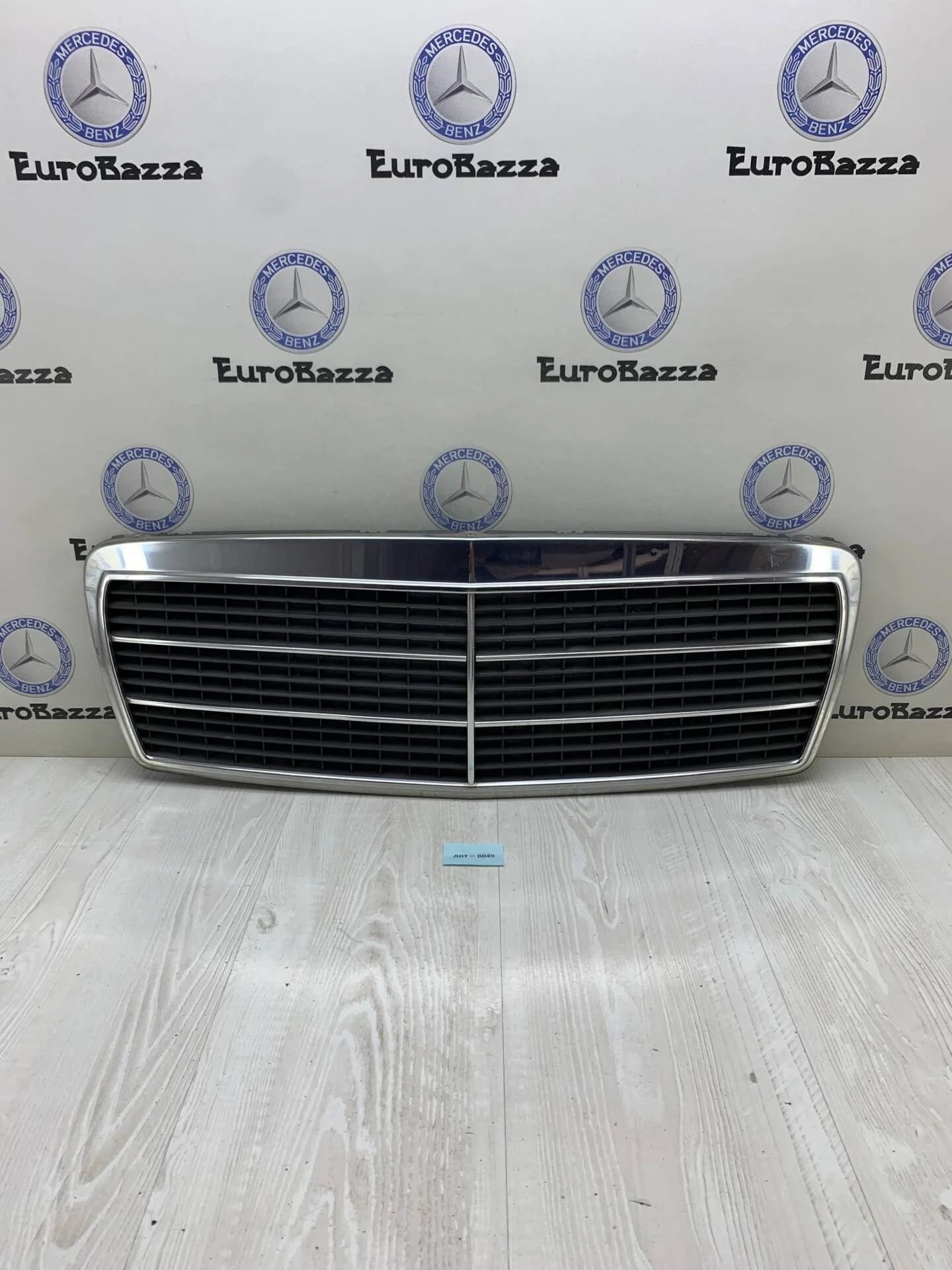 Решетка радиатора Mercedes W210