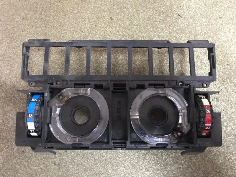 Блок управления отопителем Mercedes E 1248302785 W124