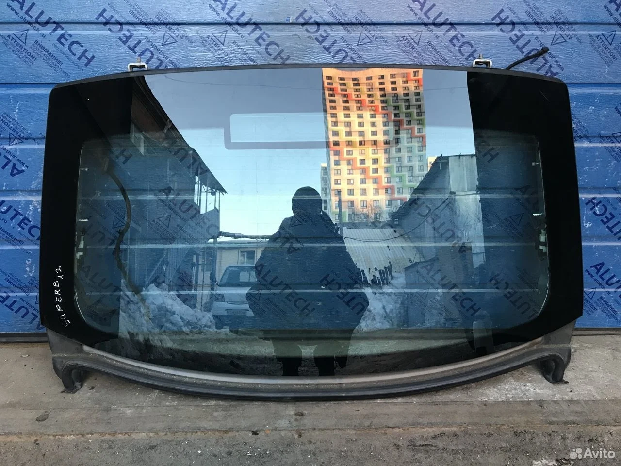 Дверь багажника skoda superb 2