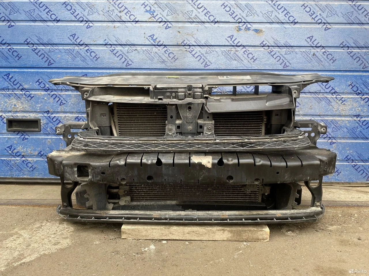 Панель передняя volkswagen passat b7