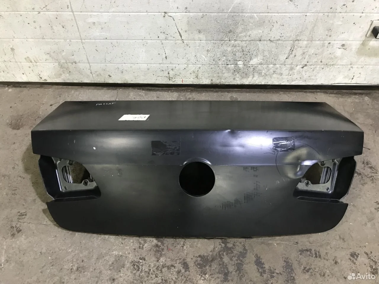 Крышка багажника volkswagen passat b7 3ae827025