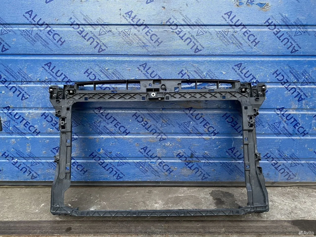 Панель передняя skoda superb 3 3v0805588d