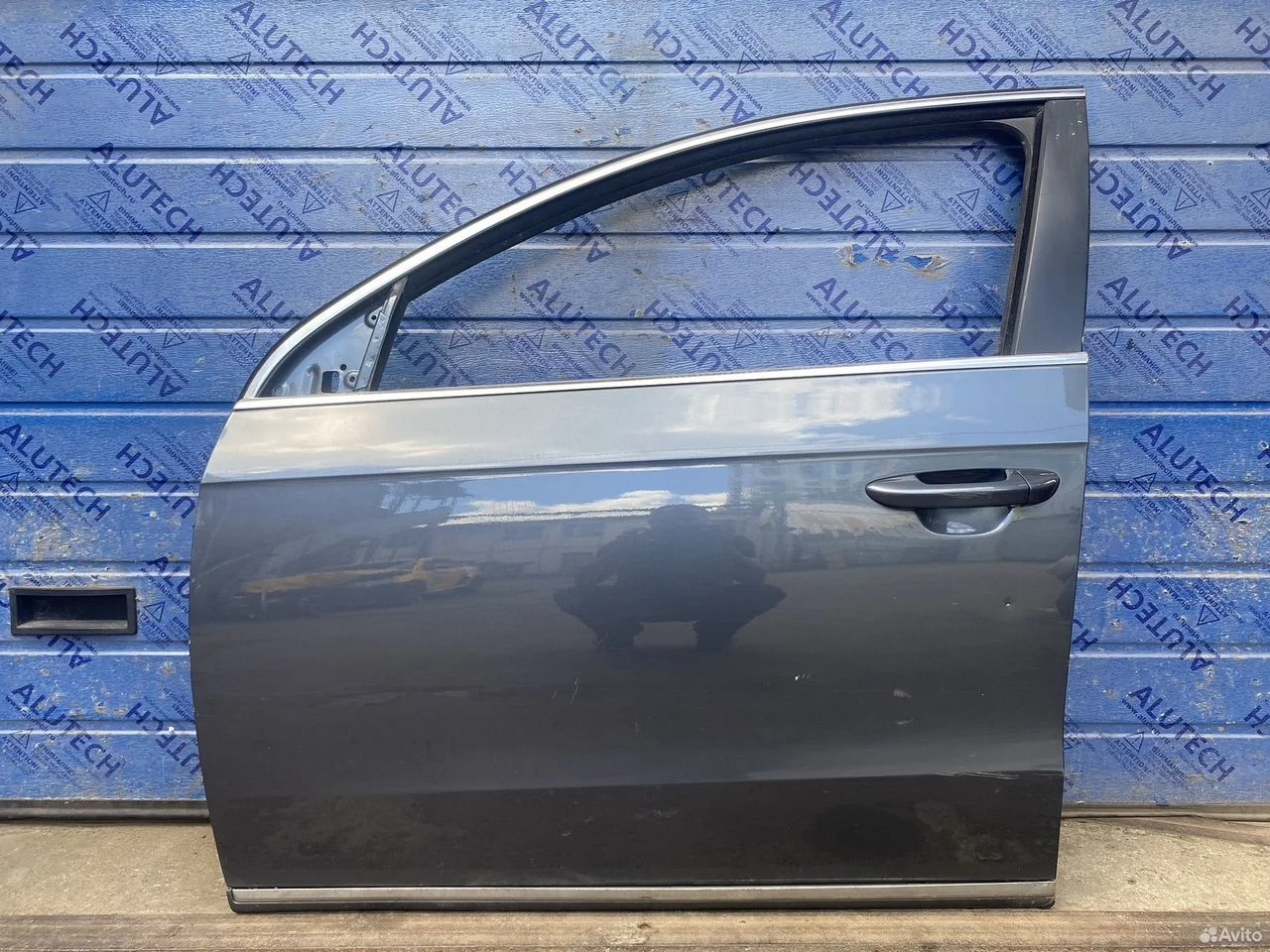 Дверь передняя volkswagen passat b7 3aa831055