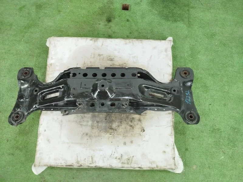 Подрамник Toyota Camry 2006-2011 3759091122 ACV40 2AZ-FE, задний