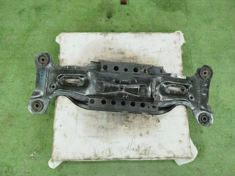 Подрамник Toyota Camry 2006-2011 3759091122 ACV40 2AZ-FE, задний