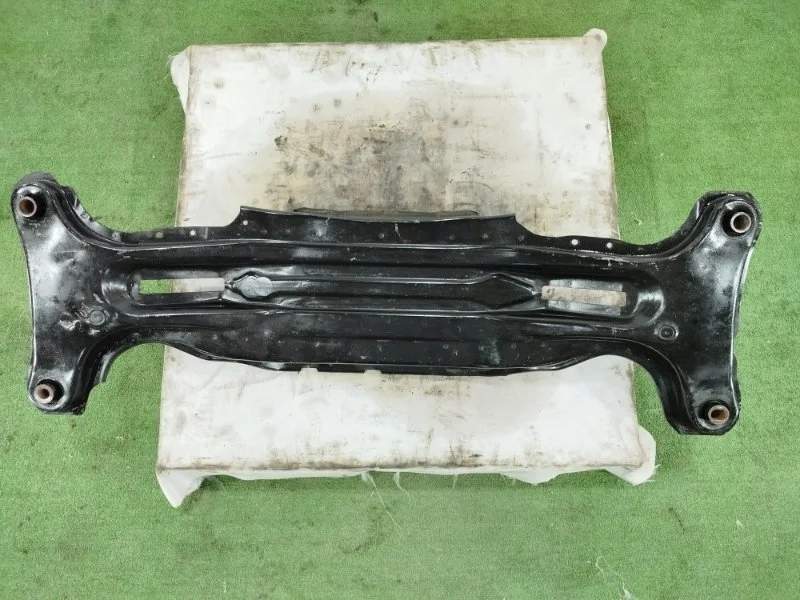 Подрамник Toyota Camry 2006-2011 3759091122 ACV40 2AZ-FE, задний