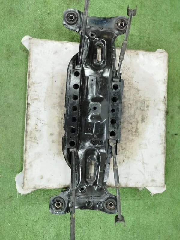 Подрамник Toyota Camry 2006-2011 3759091122 ACV40 2AZ-FE, задний