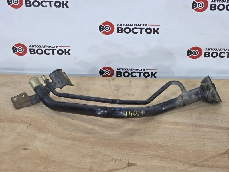 Горловина топливного бака Nissan Almera Classic 2006-2012 1722195F0A B10 QG16DE
