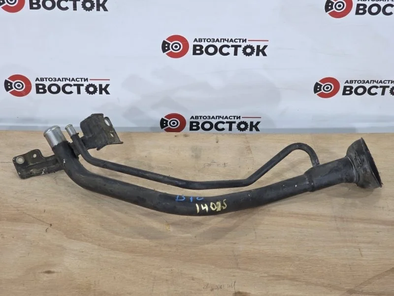 Горловина топливного бака Nissan Almera Classic 2006-2012 1722195F0A B10 QG16DE