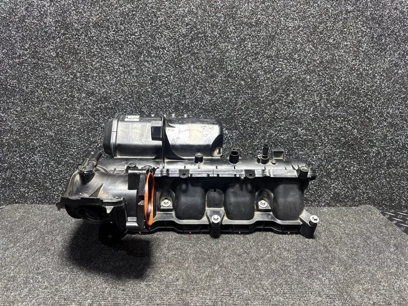 Впускной коллектор Mercedes-Benz C-Klasse 2016 A2740900037 W205 M274.920