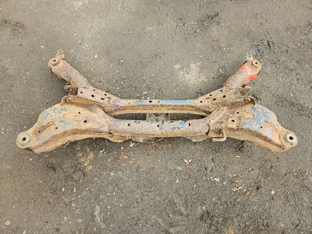 Подрамник задний на Mazda 6 GG