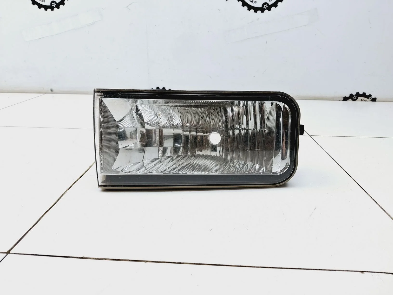 фара противотуманная Toyota Land Cruiser 200 2008-2021