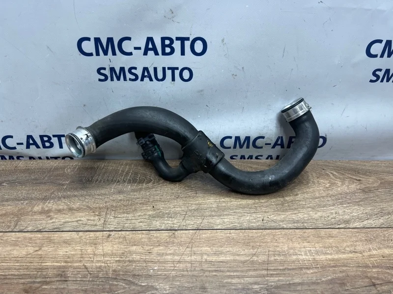 Патрубок охлаждения Mercedes-Benz Glk 2011 A2045010482 X204 272.948