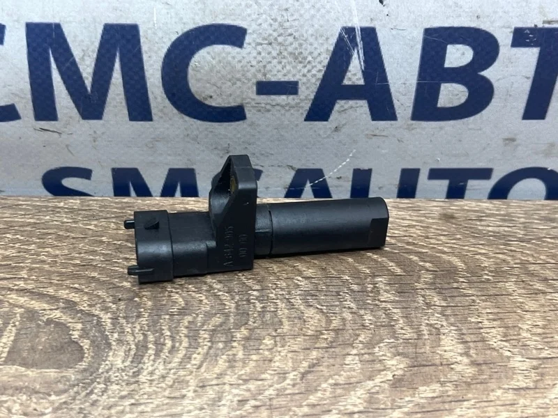 Датчик коленвала Mercedes-Benz Glk 2011 A0041538728 X204 272.948