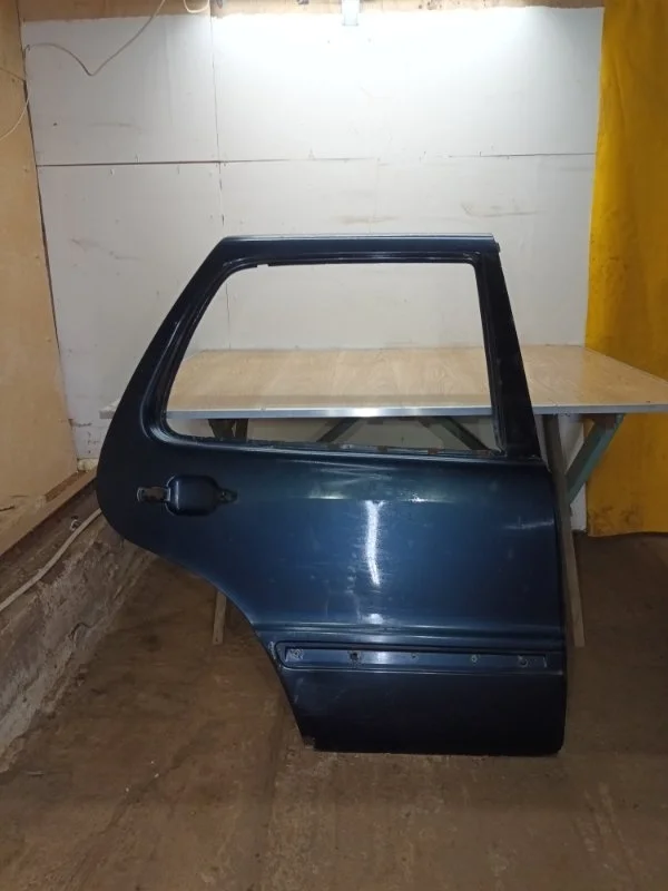 Дверь Mercedes ML W163
