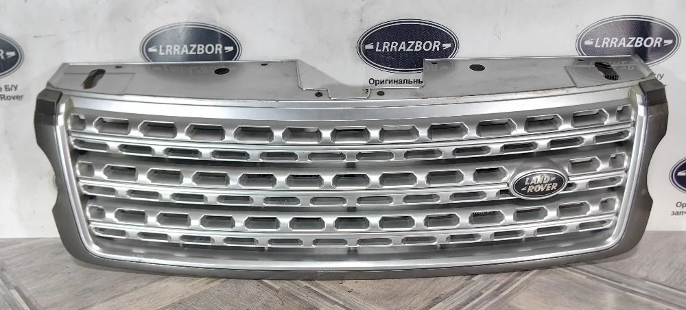 Решетка радиатора Range Rover 4 L405
