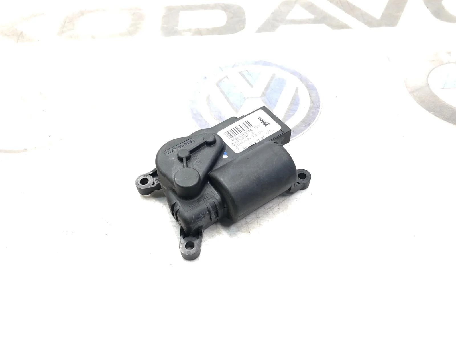 Сервопривод заслонки печки Skoda Octavia 2015 5Q0907511A A7 (5E) 2.0 CKFC
