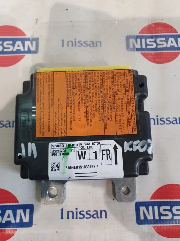 Блок управления SRS Nissan Qashqai 2015 K8820BM90A J11 HRA2, передний