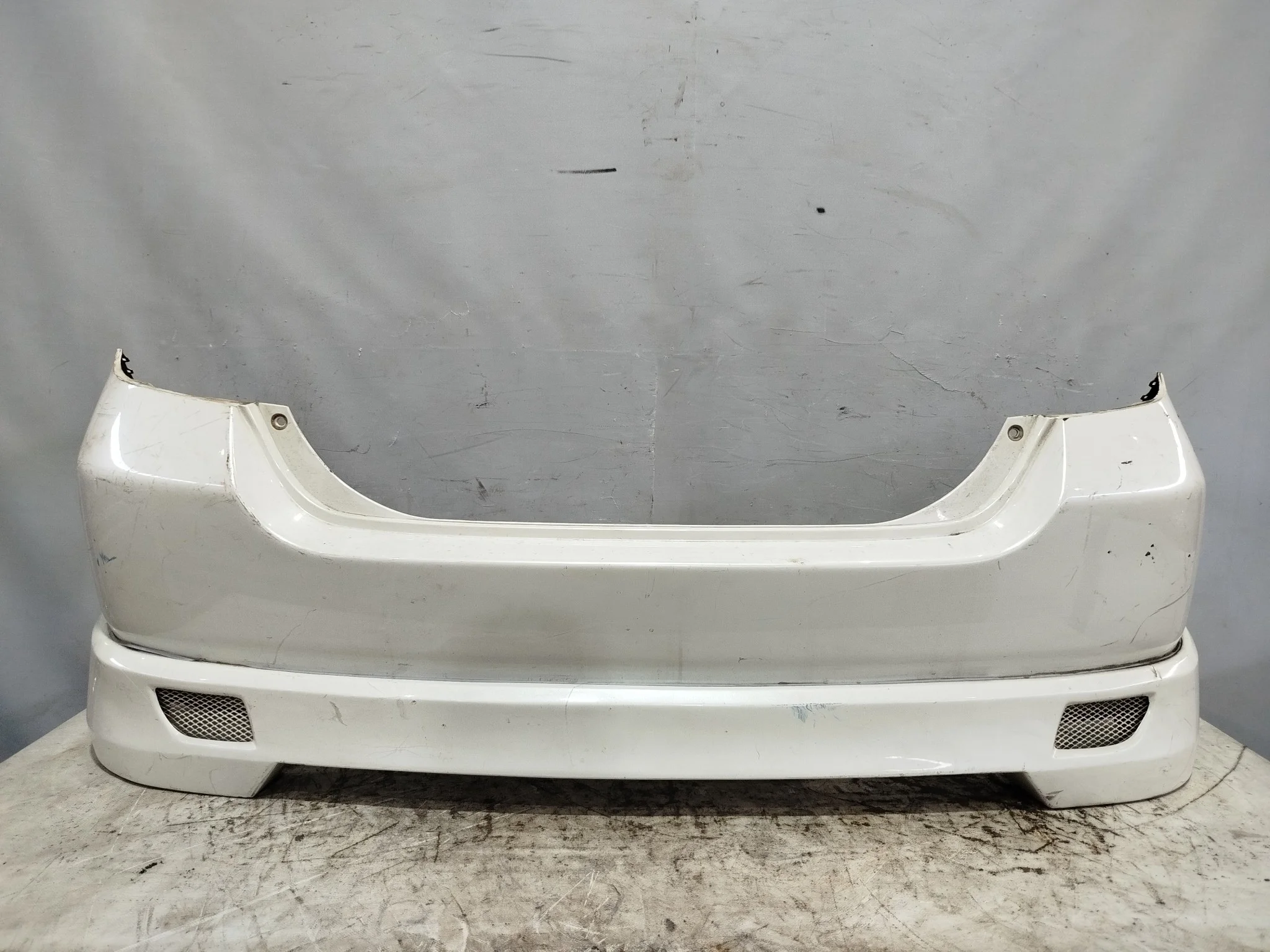 БАМПЕР HONDA FIT JAZZ GD1 GD2 GD3 GD4 71501SAA900ZA 2 МОДЕЛЬ ЗАДНИЙ белый, NH624P FE021
