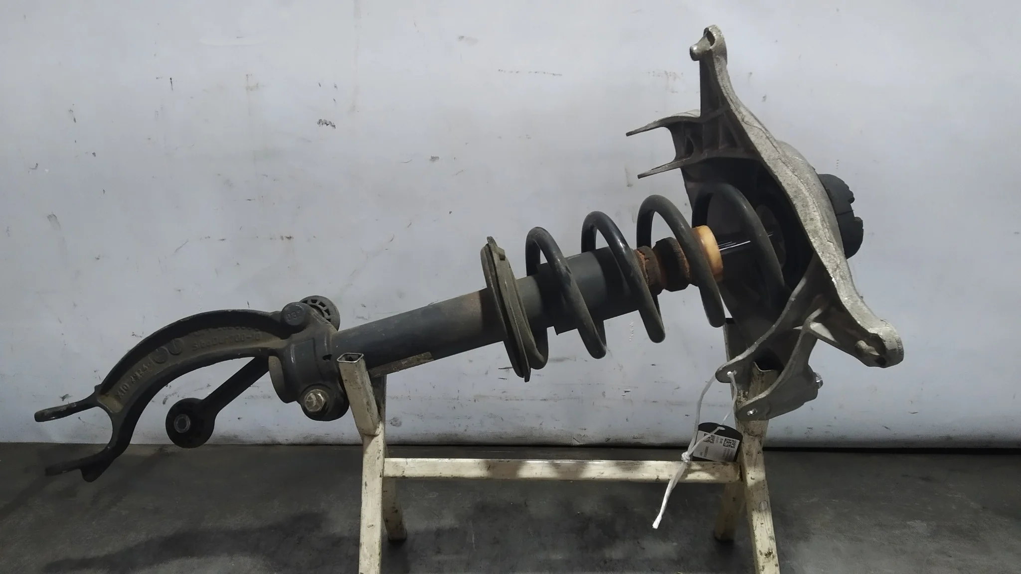 СТОЙКА ХОДОВКИ AUDI Q5 8RB ПЕРЕДНЯЯ ЛЕВАЯ 8K0412391F 2WD 4WD S3857