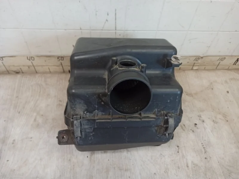 Корпус воздушного фильтра MITSUBISHI L200 2005-, PAJERO SPORT 2006 2007 2008 2009 2010 2011 2012 2013 2014 2015
