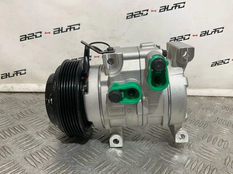 Компрессор кондиционера Kia Rio 977011S400 4 1.4