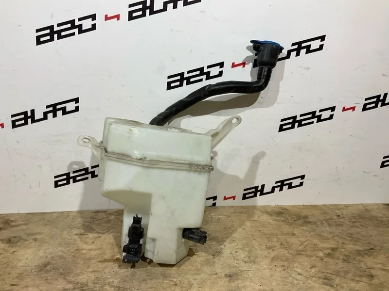 Бачок омывателя Volvo V70 2010 30784233 3 2.5