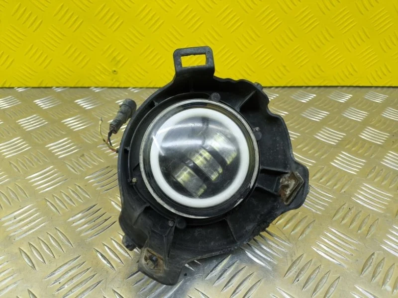 Фара противотуманная правая Nissan Pathfinder (R51M) 2004-2013 2006 Внедорожник