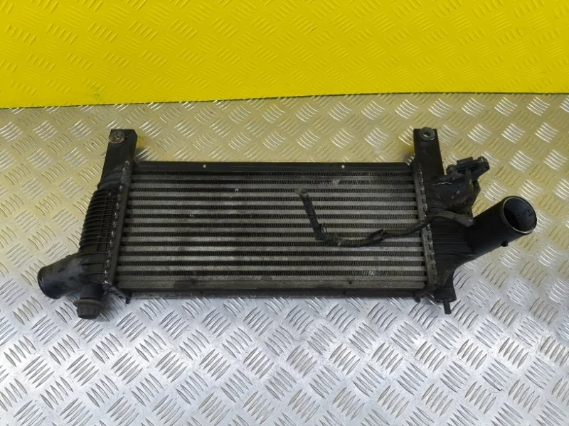 Интеркулер Nissan Navara (D40) 2004-2015 2008 Пикап