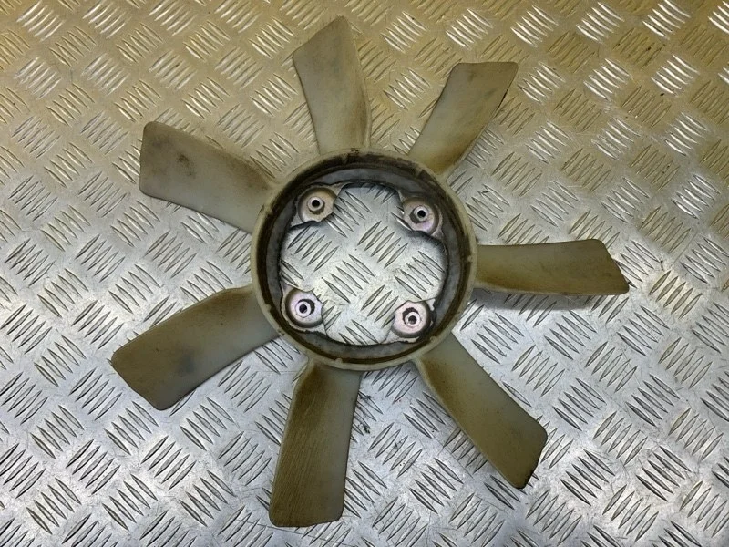 Крыльчатка вискомуфты Nissan Navara (D40) 2004-2015 2008 Пикап