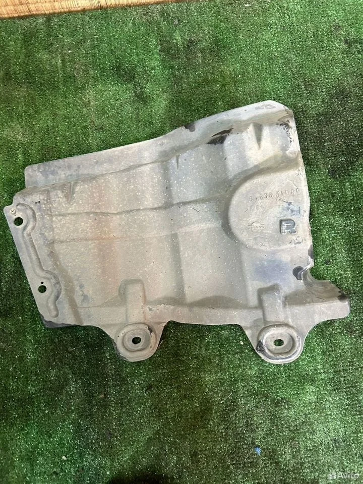 Пыльник двигателя левый Ниссан Теана J31