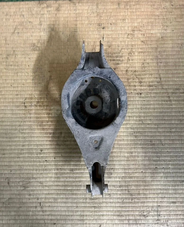 Рычаг задний под пружину Ниссан Теана J31