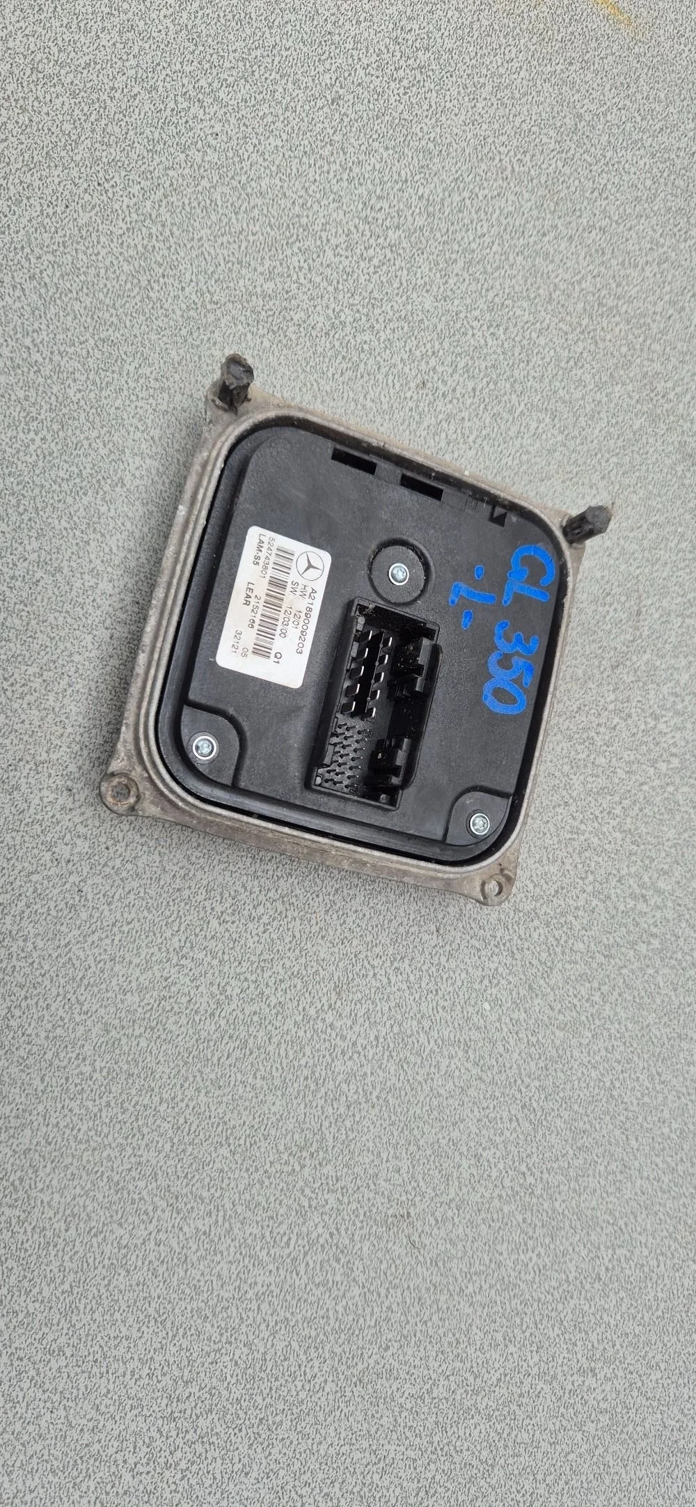 Блок фар Мерседес A2189009203 Mercedes Benz GL