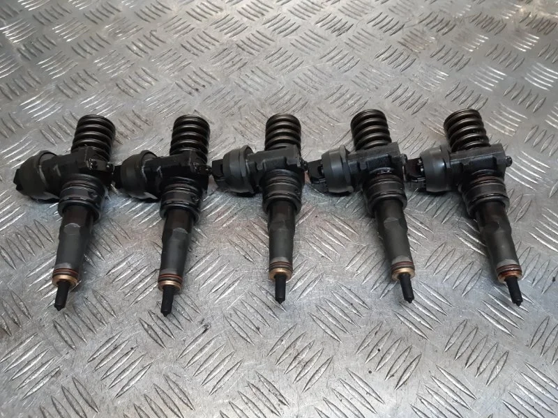 Насос-форсунка Volkswagen Touareg