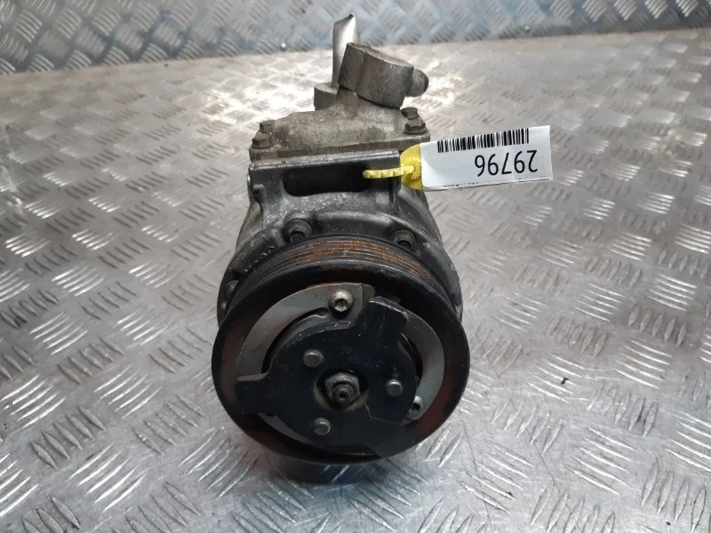 Компрессор кондиционера Volkswagen Passat B6