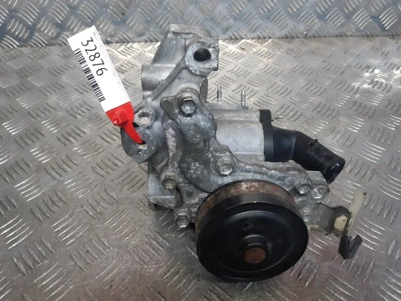 Водяной насос (помпа) Toyota Camry