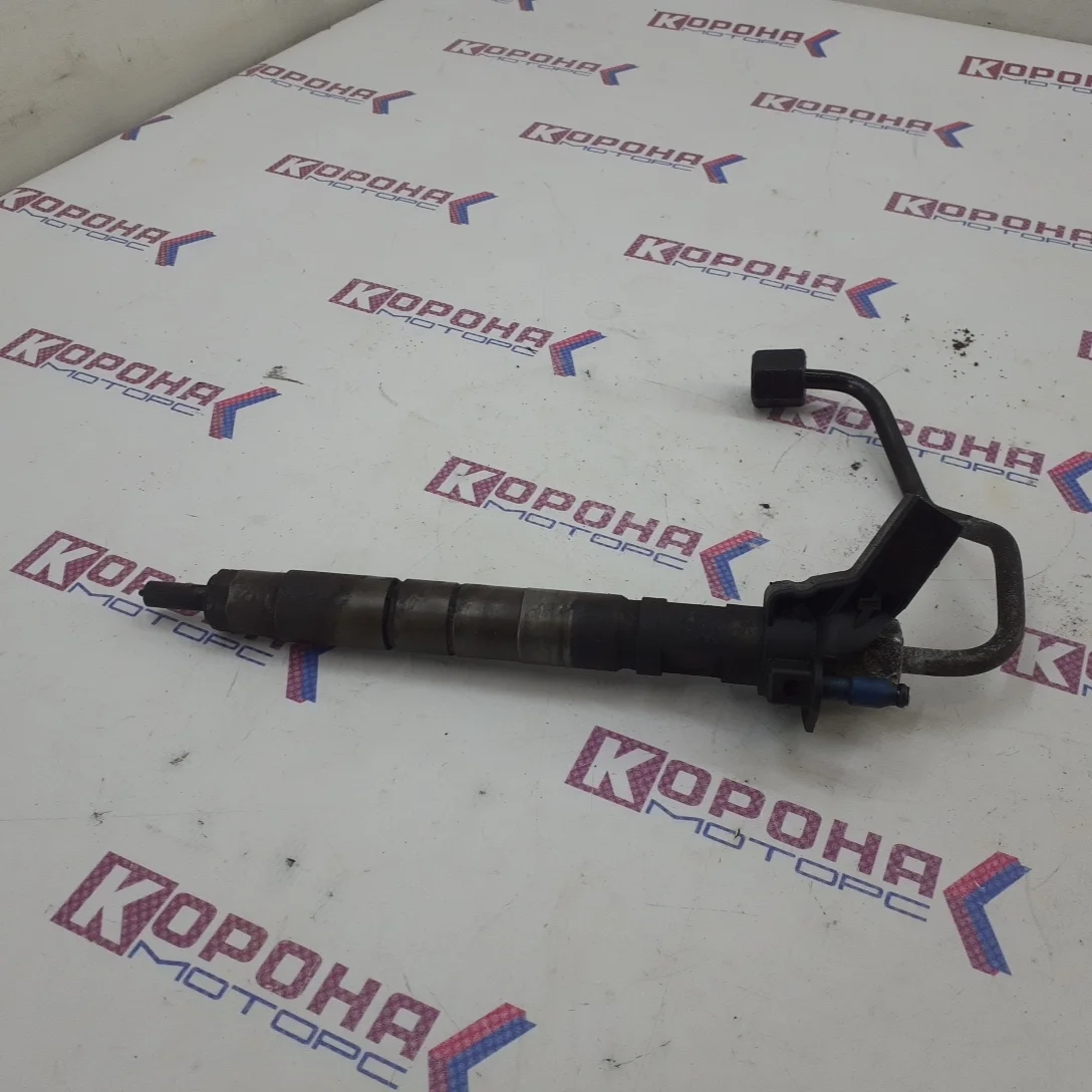 Форсунка топливная Б/У Б/У