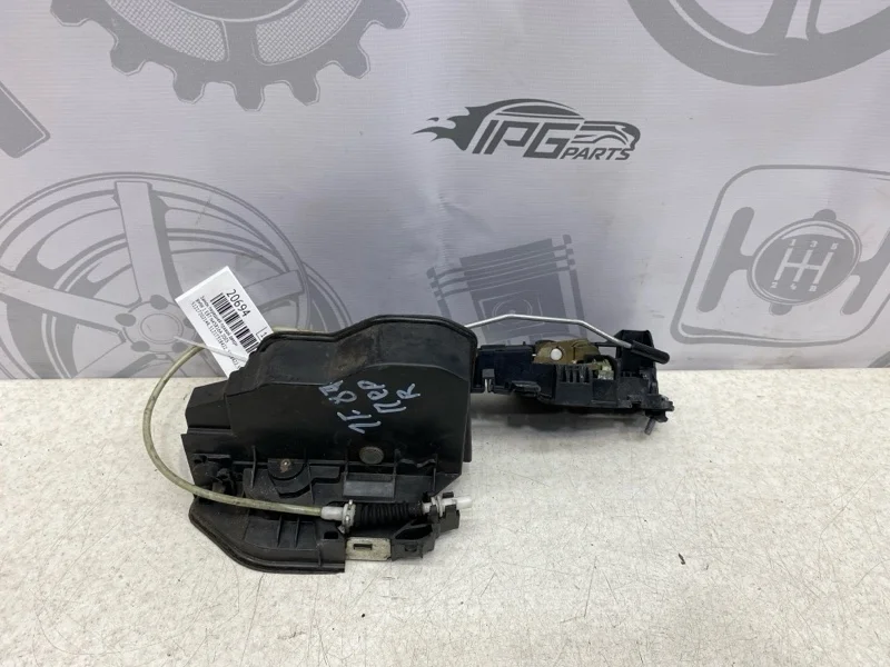 Замок задней правой двери BMW 1 2005 E87