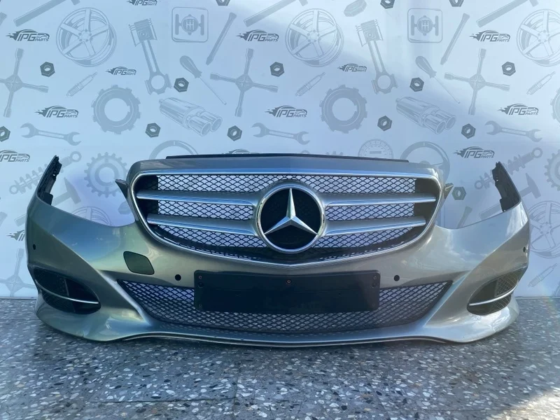 Бампер передний Mercedes-benz 2014 W212