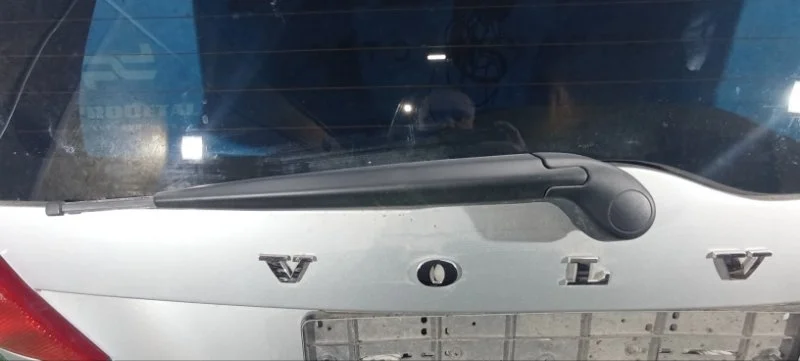 Поводок стеклоочистителя задний Volvo XC70