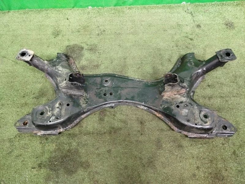 Подрамник TOYOTA RAV 4 2000-2005