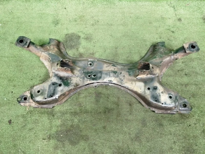 Подрамник TOYOTA RAV 4 2000-2005