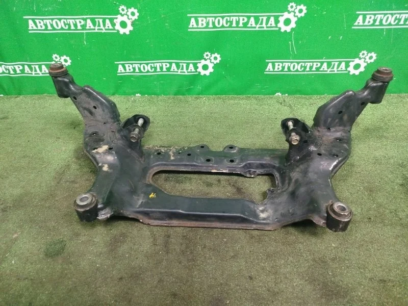 Подрамник Nissan X Trail 2001-2007 T30