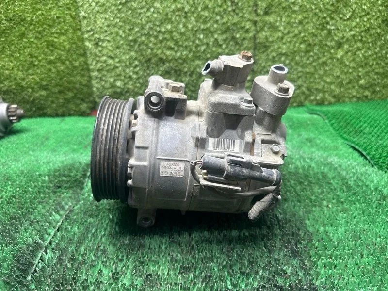 Компрессор кондиционера Land Rover Range 2002-2010