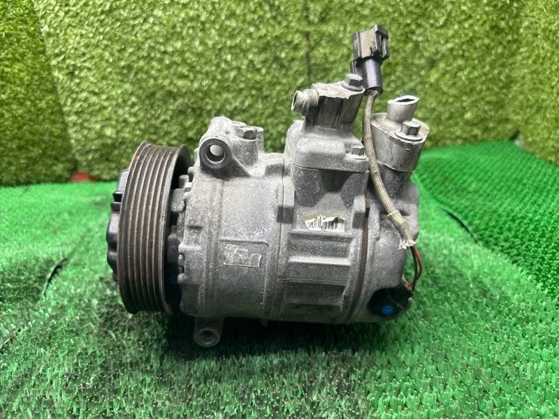 Компрессор кондиционера Land Rover Range 2002-2010