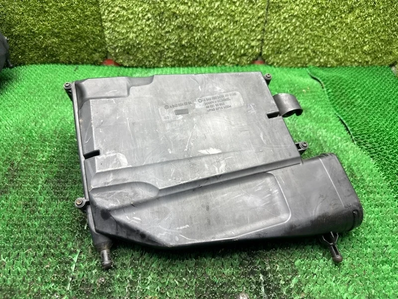 Корпус воздушного фильтра Mercedes