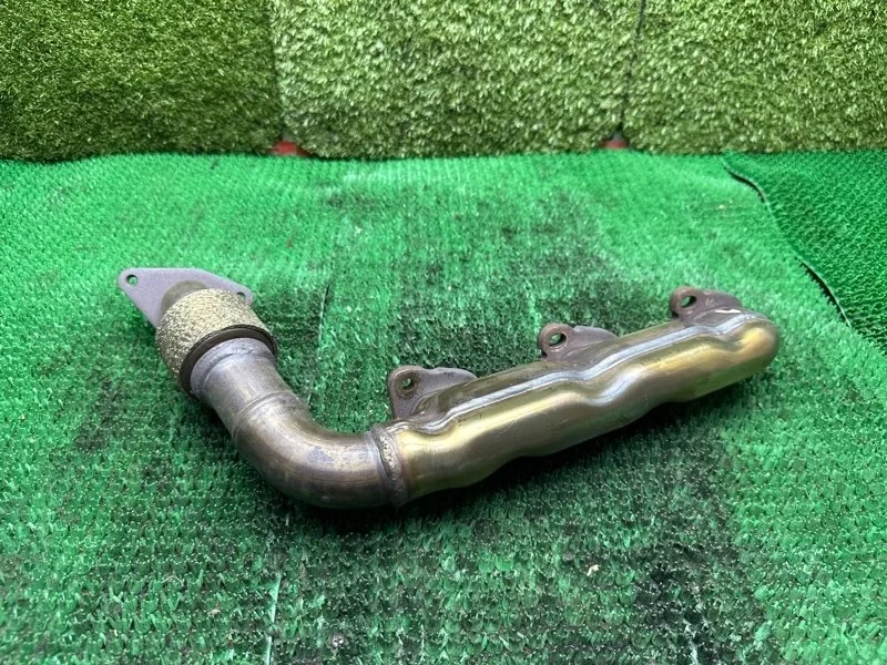 Выпускной коллектор Mercedes